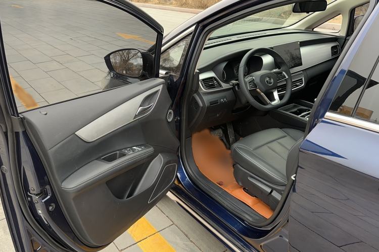 Used BYD Song MAX 2021 Upgraded Model 1.5T Automatic Luxury 6-Seater Interior 7