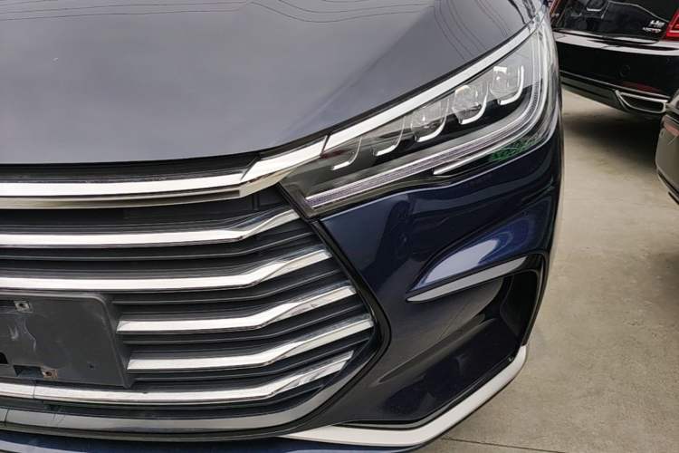 Used BYD Song MAX 2021 Upgraded Model 1.5T Automatic Luxury 7-Seater Left Front Headlight
