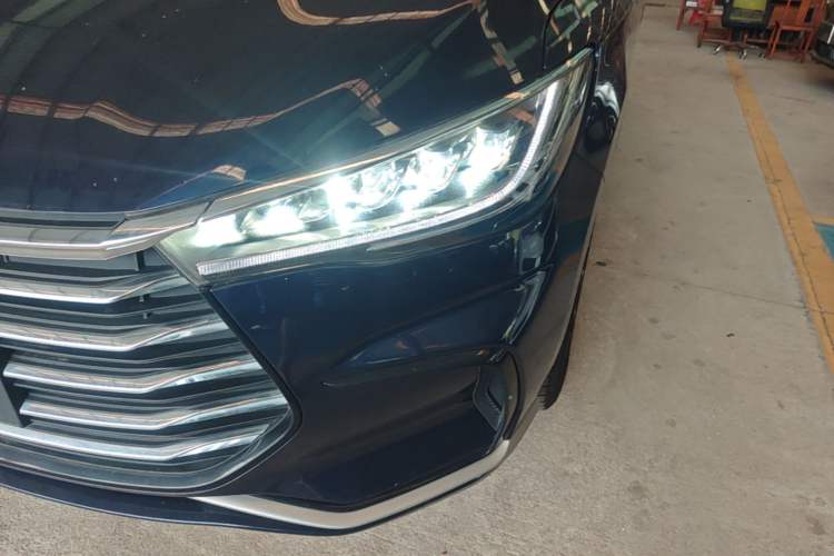 Used BYD Song MAX 2021 Upgraded Model 1.5T Automatic Luxury 7-Seater Left Front Headlight