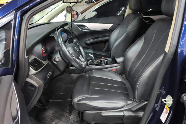 Used BYD Song MAX 2021 Upgraded Model 1.5T Automatic Luxury 6-Seater Left Front Seat