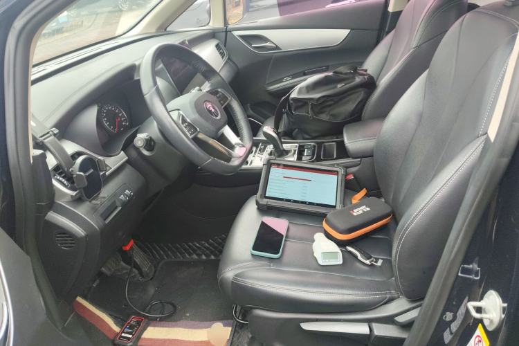 Used BYD Song MAX 2021 Upgraded Model 1.5T Automatic Luxury 7-Seater Left Front Seat