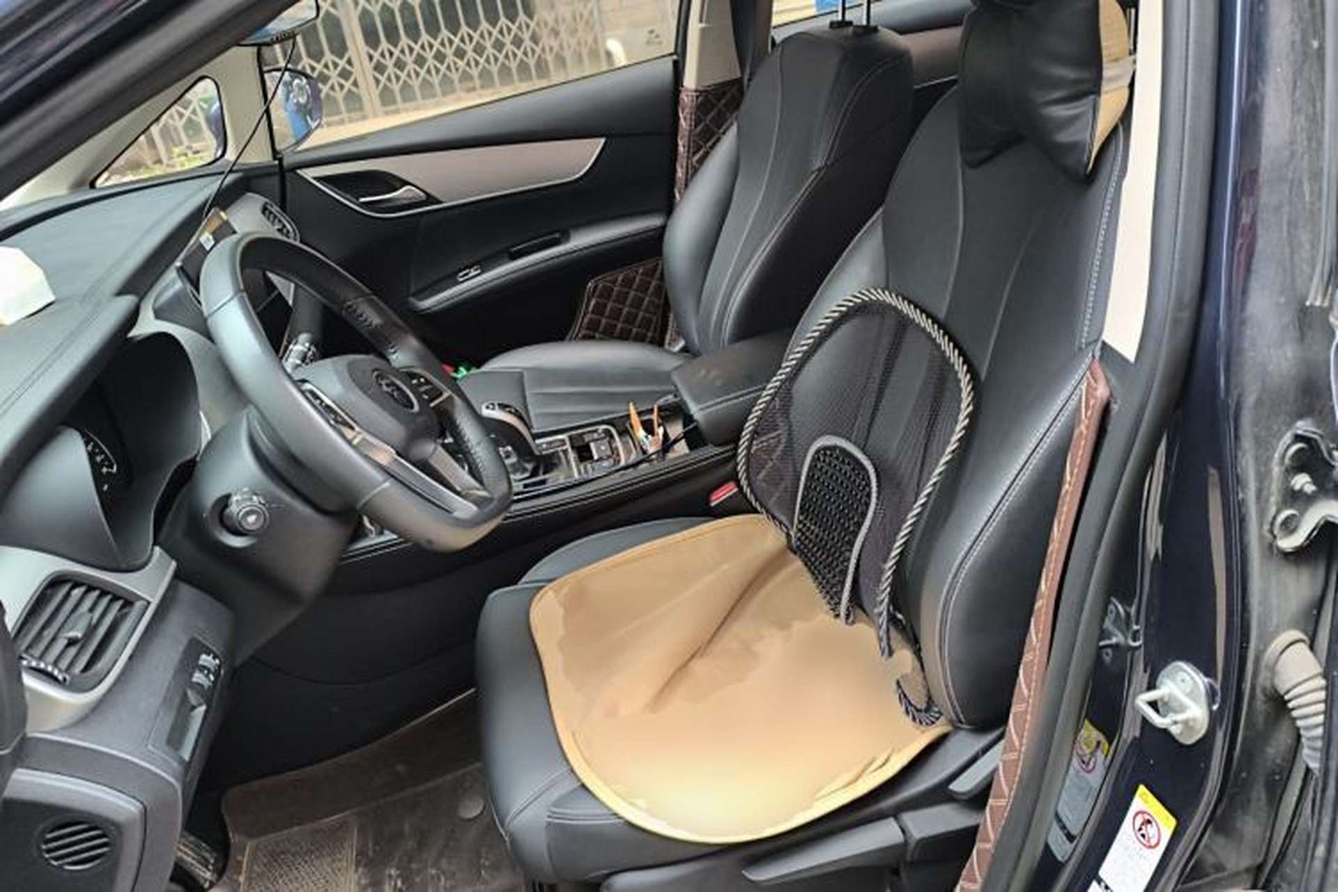 Used BYD Song MAX 2021 Upgraded Model 1.5T Automatic Luxury 7-Seater Left Front Seat