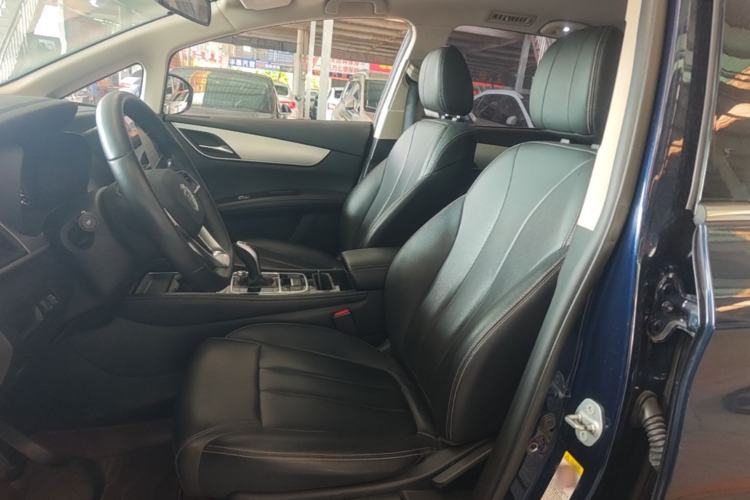 Used BYD Song MAX 2021 Upgraded Model 1.5T Automatic Luxury 7-Seater Left Front Seat