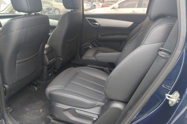 Used BYD Song MAX 2021 Upgraded Model 1.5T Automatic Luxury 6-Seater Left Rear Seat
