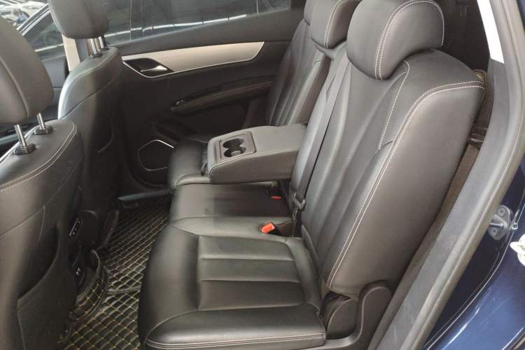 Used BYD Song MAX 2021 Upgraded Model 1.5T Automatic Prestige 7-Seater Left Rear Seat