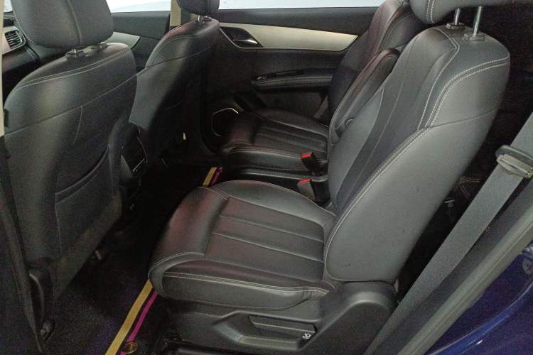 Used BYD Song MAX 2021 Upgraded Model 1.5T Automatic Prestige 6-Seater Left Rear Seat