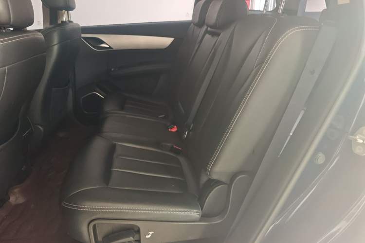 Used BYD Song MAX 2021 Upgraded Model 1.5T Automatic Luxury 7-Seater Left Rear Seat