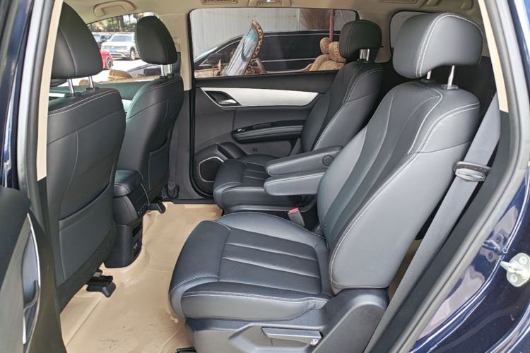 Used BYD Song MAX 2021 Upgraded Model 1.5T Automatic Luxury 6-Seater Left Rear Seat
