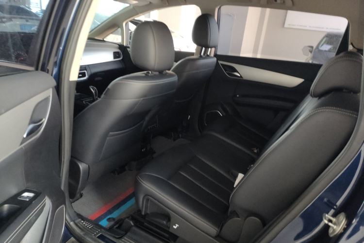 Used BYD Song MAX 2021 Upgraded Model 1.5T Automatic Prestige 7-Seater Left Rear Seat