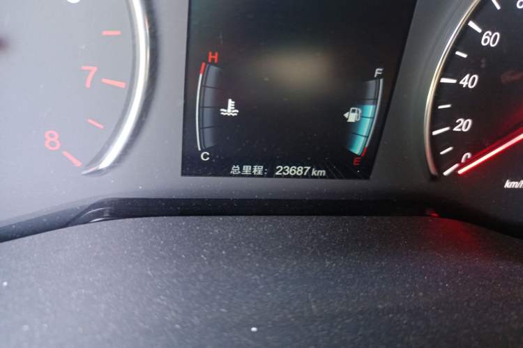 Used BYD Song MAX 2021 Upgraded Model 1.5T Automatic Prestige 7-Seater Odometer Close Up