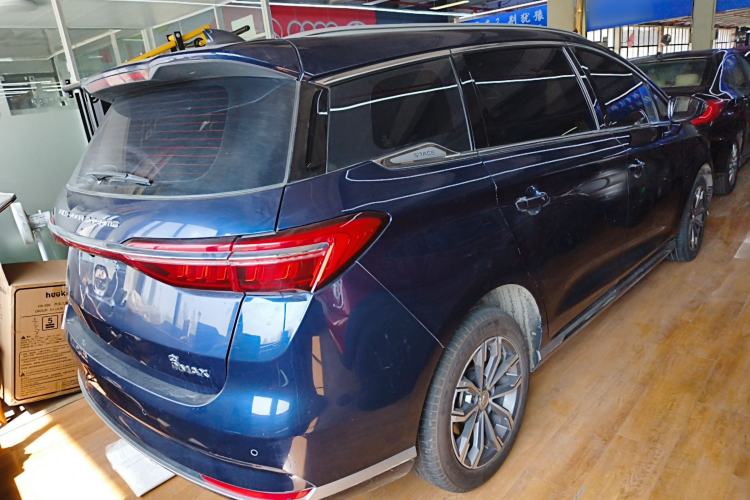 Used BYD Song MAX 2021 Upgraded Model 1.5T Automatic Luxury 7-Seater Rear Right 45 Deg