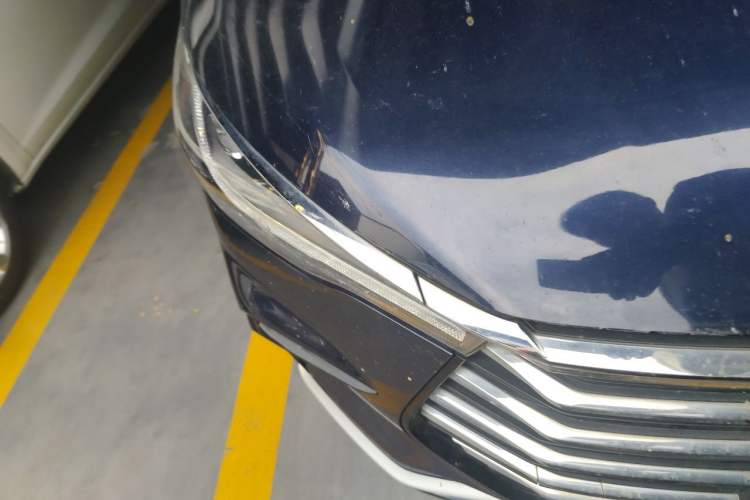 Used BYD Song MAX 2021 Upgraded Model 1.5T Automatic Luxury 7-Seater Right Front Headlight