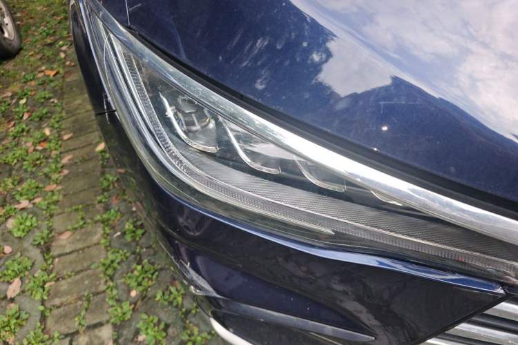 Used BYD Song MAX 2021 Upgraded Model 1.5T Automatic Prestige 6-Seater Right Front Headlight