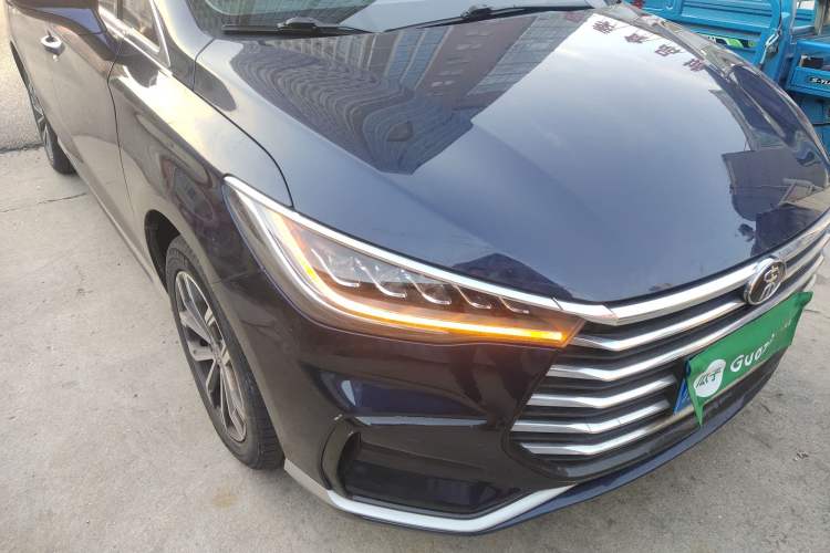 Used BYD Song MAX 2021 Upgraded Model 1.5T Automatic Luxury 7-Seater Right Front Headlight