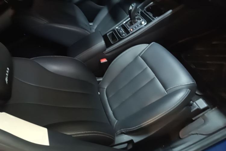 Used BYD Song MAX 2021 Upgraded Model 1.5T Automatic Luxury 7-Seater Right Front Seat