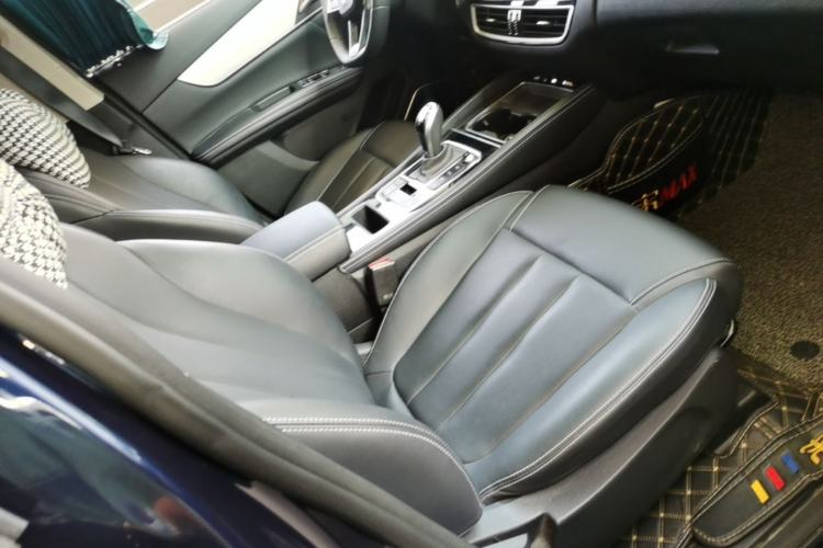 Used BYD Song MAX 2021 Upgraded Model 1.5T Automatic Luxury 7-Seater Right Front Seat