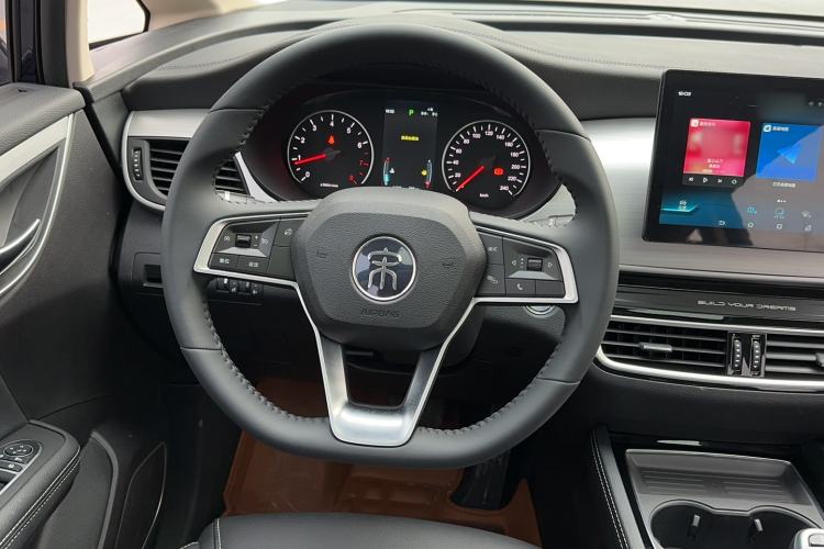 Used BYD Song MAX 2021 Upgraded Model 1.5T Automatic Luxury 6-Seater Steering Wheel