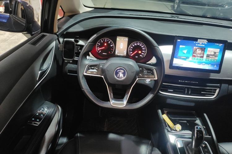 Used BYD Song MAX 2021 Upgraded Model 1.5T Automatic Luxury 7-Seater Steering Wheel