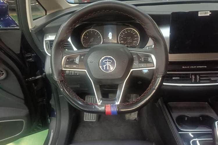 Used BYD Song MAX 2021 Upgraded Model 1.5T Automatic Luxury 7-Seater Steering Wheel