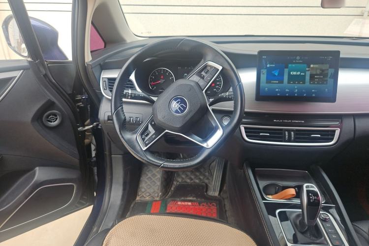 Used BYD Song MAX 2021 Upgraded Model 1.5T Automatic Luxury 7-Seater Steering Wheel