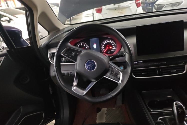Used BYD Song MAX 2021 Upgraded Model 1.5T Automatic Luxury 7-Seater Steering Wheel