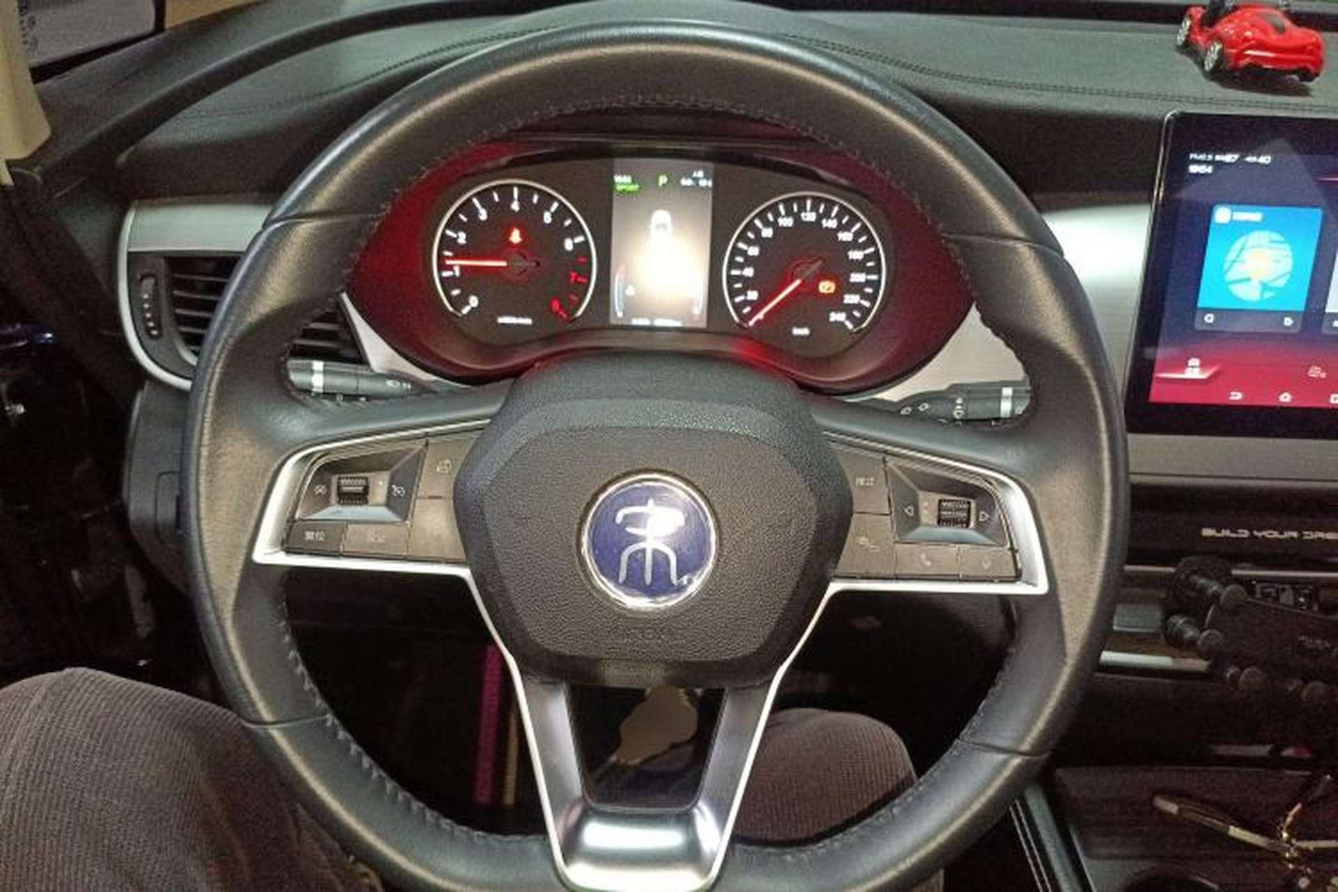 Used BYD Song MAX 2021 Upgraded Model 1.5T Automatic Prestige 6-Seater Steering Wheel