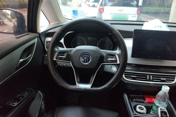 Used BYD Song MAX 2021 Upgraded Model 1.5T Automatic Luxury 6-Seater Steering Wheel