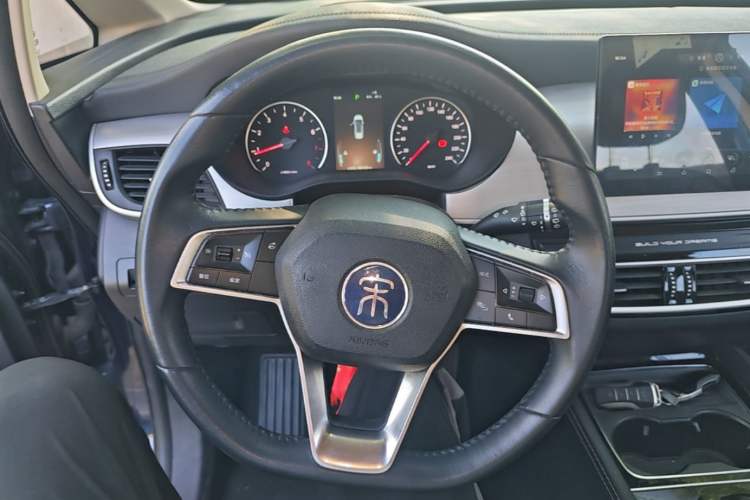 Used BYD Song MAX 2021 Upgraded Model 1.5T Automatic Luxury 7-Seater Steering Wheel