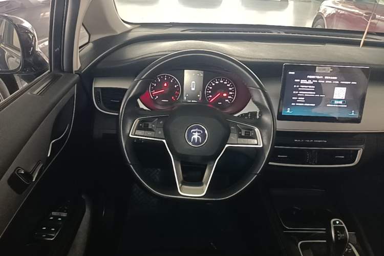 Used BYD Song MAX 2021 Upgraded Model 1.5T Automatic Prestige 6-Seater Steering Wheel
