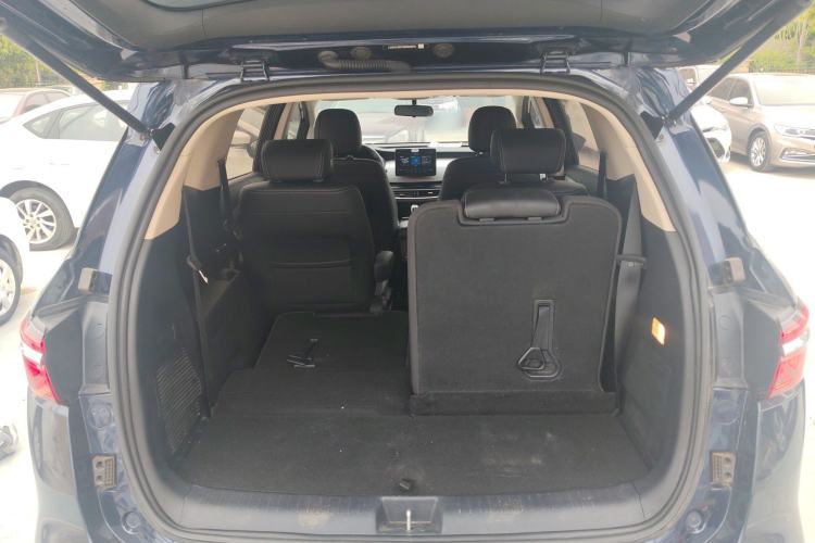 Used BYD Song MAX 2021 Upgraded Model 1.5T Automatic Luxury 6-Seater Trunk
