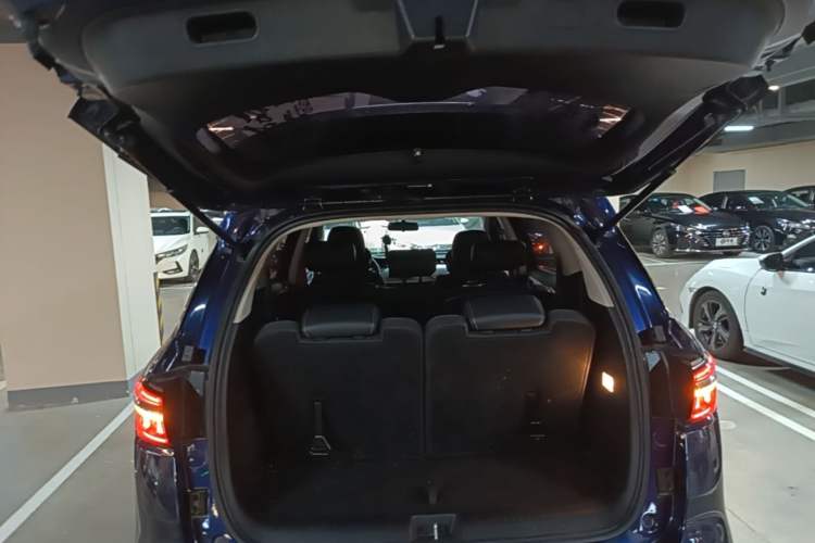 Used BYD Song MAX 2021 Upgraded Model 1.5T Automatic Luxury 7-Seater Trunk