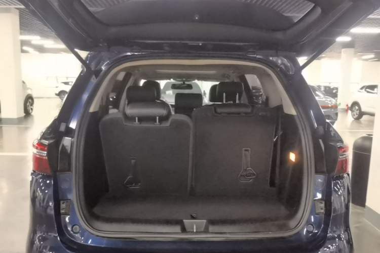Used BYD Song MAX 2021 Upgraded Model 1.5T Automatic Luxury 7-Seater Trunk
