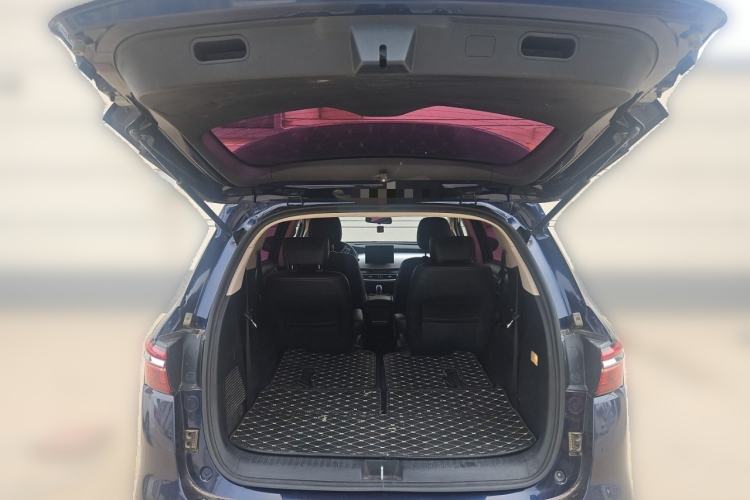 Used BYD Song MAX 2021 Upgraded Model 1.5T Automatic Luxury 7-Seater Trunk