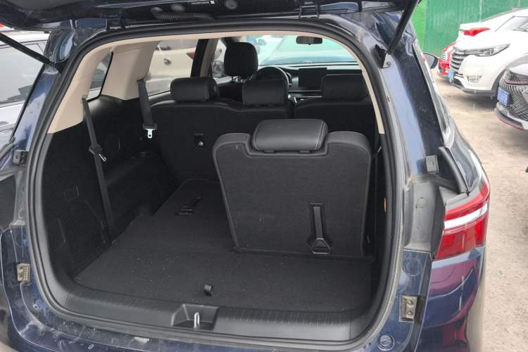 Used BYD Song MAX 2021 Upgraded Model 1.5T Automatic Luxury 7-Seater Trunk