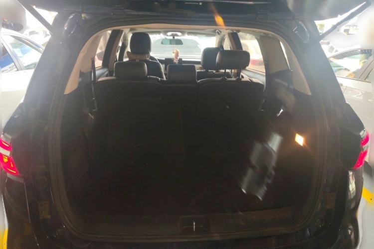Used BYD Song MAX 2021 Upgraded Model 1.5T Automatic Luxury 7-Seater Trunk