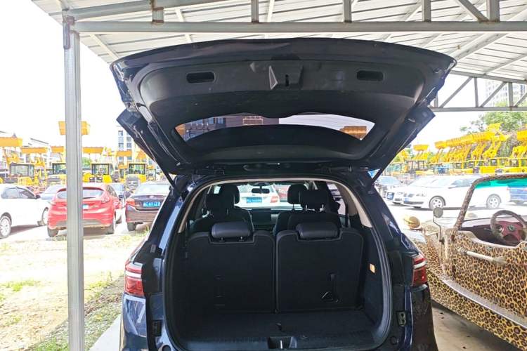 Used BYD Song MAX 2021 Upgraded Model 1.5T Automatic Luxury 6-Seater Trunk