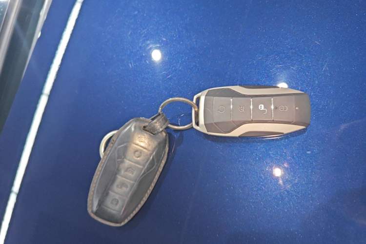 Used BYD Song MAX 2021 Upgraded Model 1.5T Automatic Flagship 7-Seater Vehicle Key