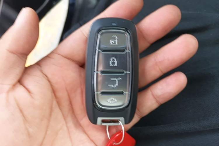 Used BYD Song MAX 2021 Upgraded Model 1.5T Automatic Prestige 7-Seater Vehicle Key