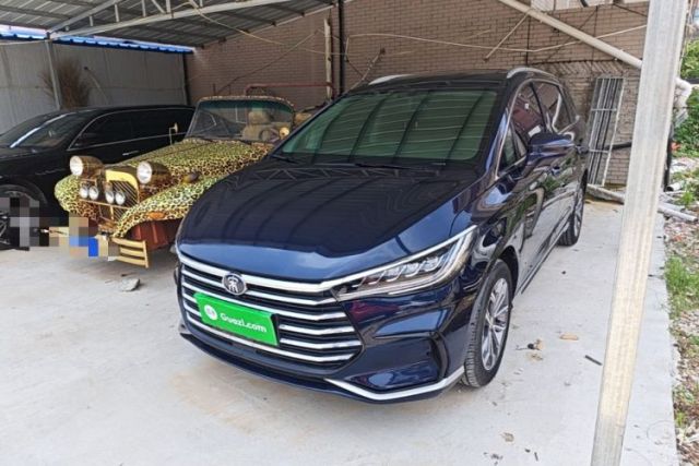 BYD Song MAX 2021 Upgraded Model 1.5T Automatic Luxury 6-Seater usado