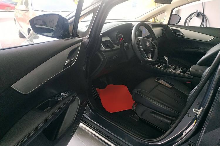 Used BYD Song MAX 2021 Upgraded Model 1.5T Automatic Luxury 7-Seater Driver Seat