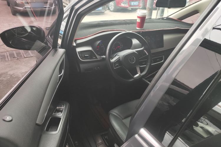 Used BYD Song MAX 2021 Upgraded Model 1.5T Automatic Luxury 7-Seater Driver Seat