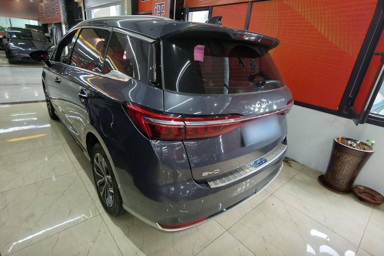 Used BYD Song MAX 2021 Upgraded Model 1.5T Automatic Luxury 7-Seater Exterior 2