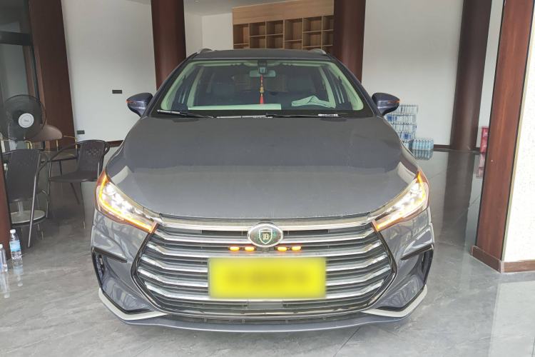 Used BYD Song MAX 2021 Upgraded Model 1.5T Automatic Luxury 7-Seater Front
