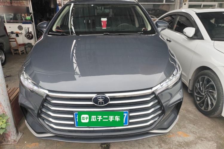 Used BYD Song MAX 2021 Upgraded Model 1.5T Automatic Luxury 7-Seater Front
