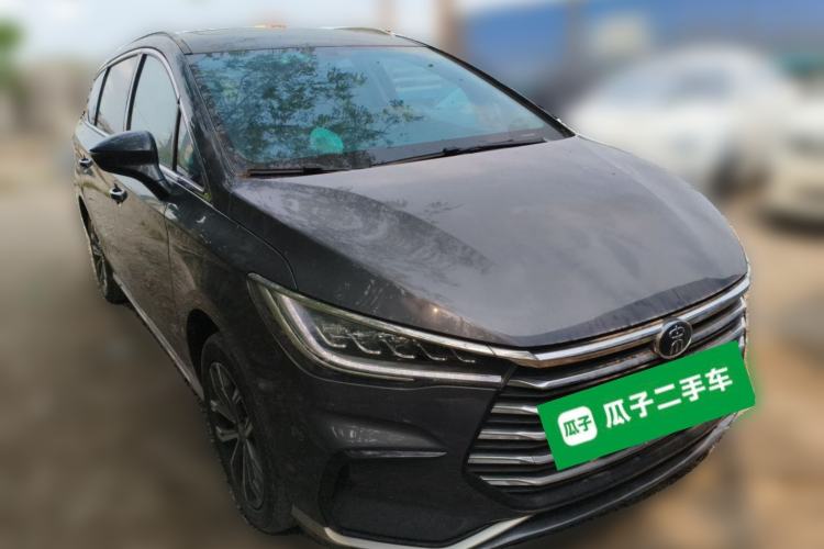 Used BYD Song MAX 2021 Upgraded Model 1.5T Automatic Luxury 7-Seater Front Right 45 Deg