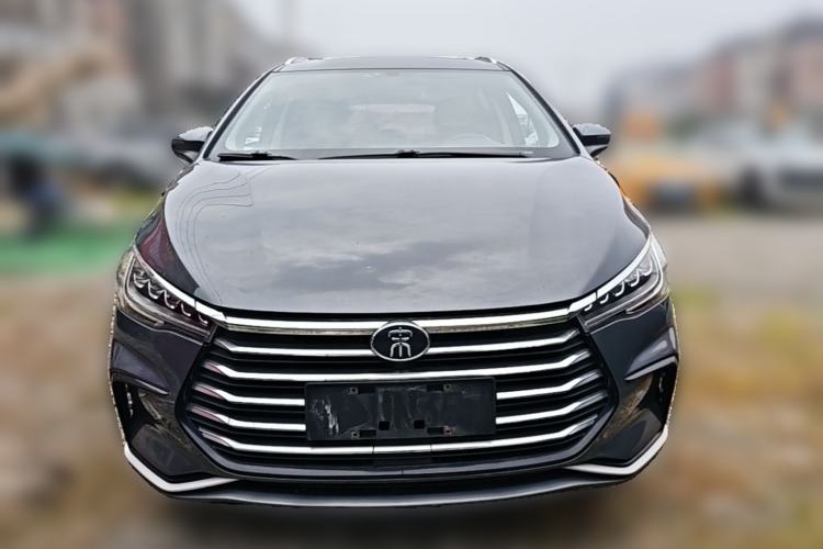 Used BYD Song MAX 2021 Upgraded Model 1.5T Automatic Luxury 7-Seater Front