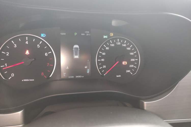 Used BYD Song MAX 2021 Upgraded Model 1.5T Automatic Luxury 7-Seater Instrument Cluster