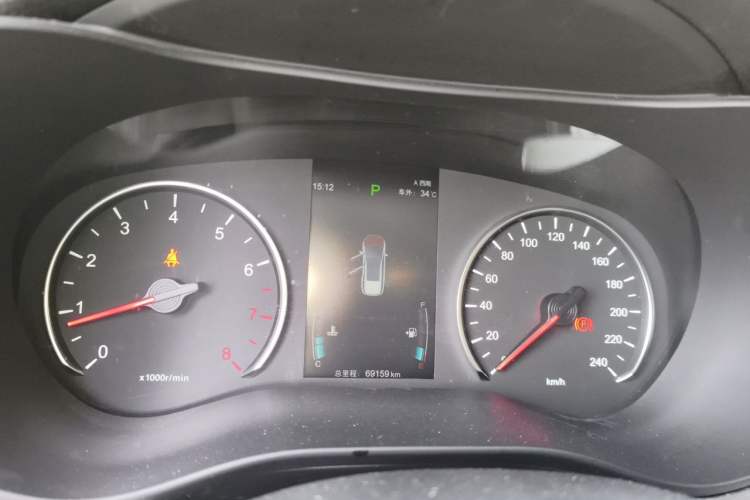 Used BYD Song MAX 2021 Upgraded Model 1.5T Automatic Luxury 7-Seater Instrument Cluster
