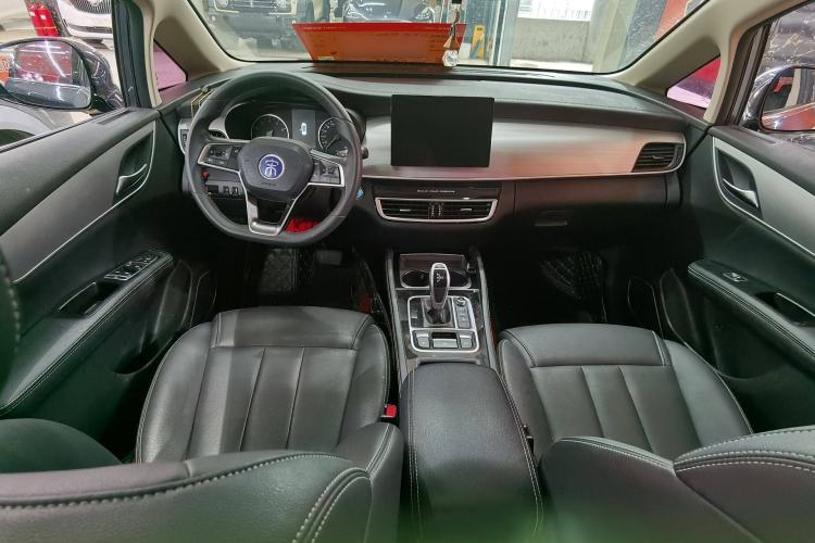 Used BYD Song MAX 2021 Upgraded Model 1.5T Automatic Luxury 7-Seater Interior 2