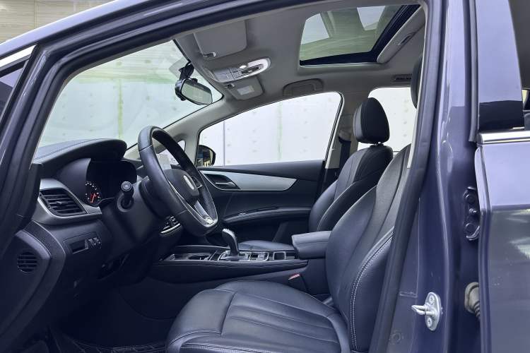 Used BYD Song MAX 2021 Upgraded Model 1.5T Automatic Luxury 7-Seater Interior 3